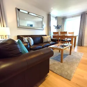4* Aparthotel Canon Court